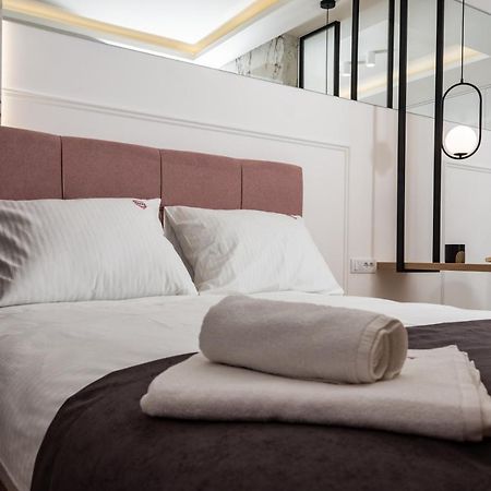 Apartman Dani Пале Екстериор снимка