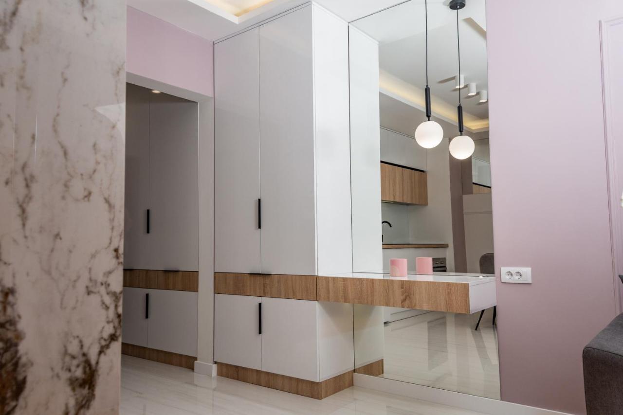 Apartman Dani Пале Екстериор снимка