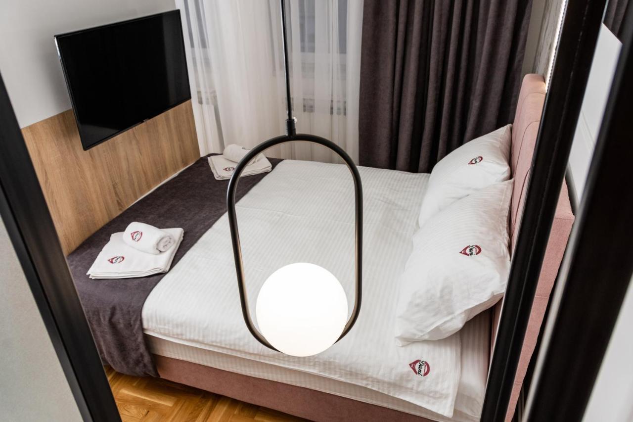 Apartman Dani Пале Екстериор снимка
